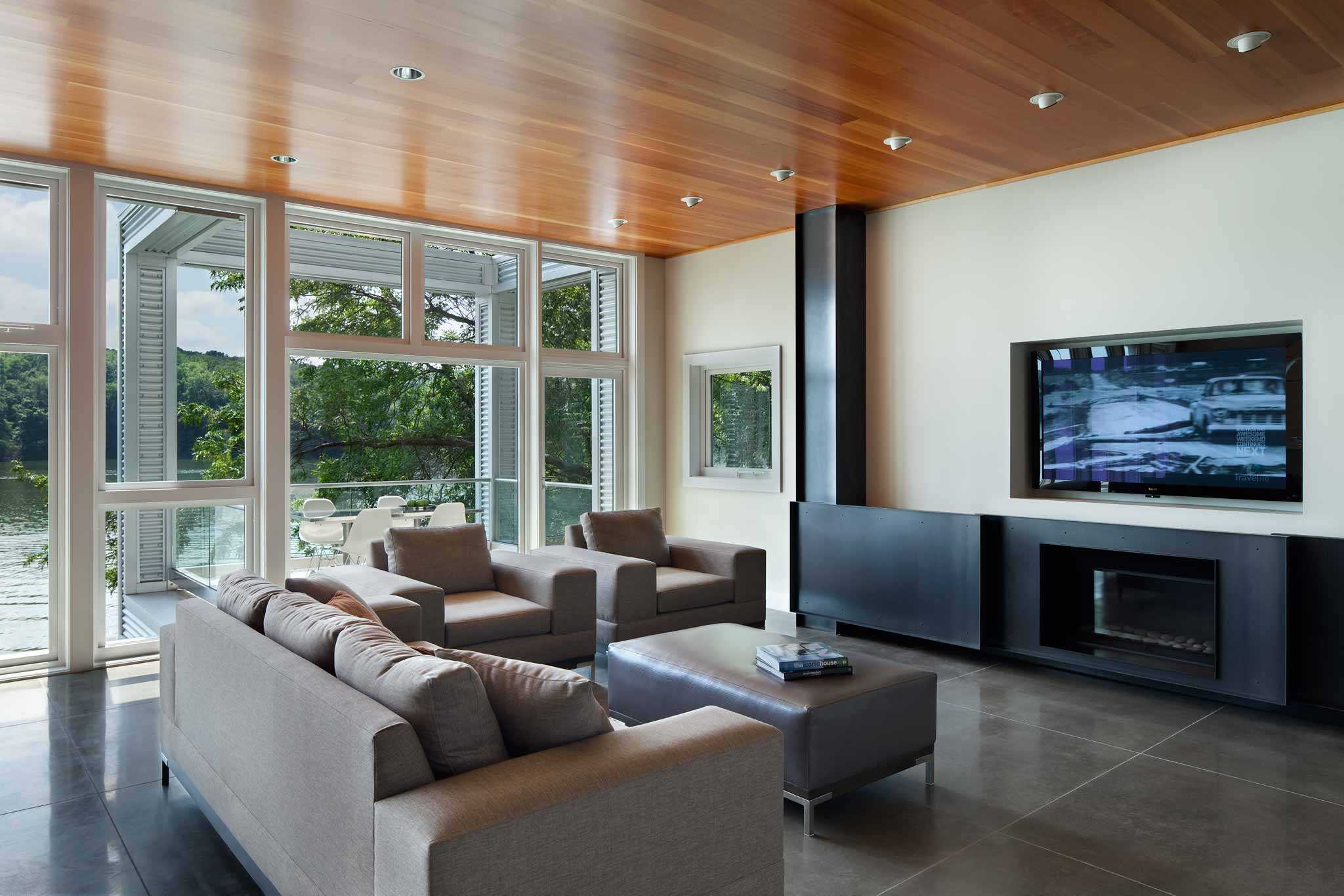 Cabin 717, Iowa. Residential Architecture by Akar Architecture, Iowa City, Iowa.