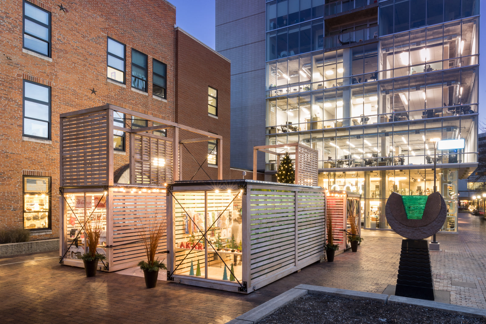 Downtown Iowa City Pop-Up Shops