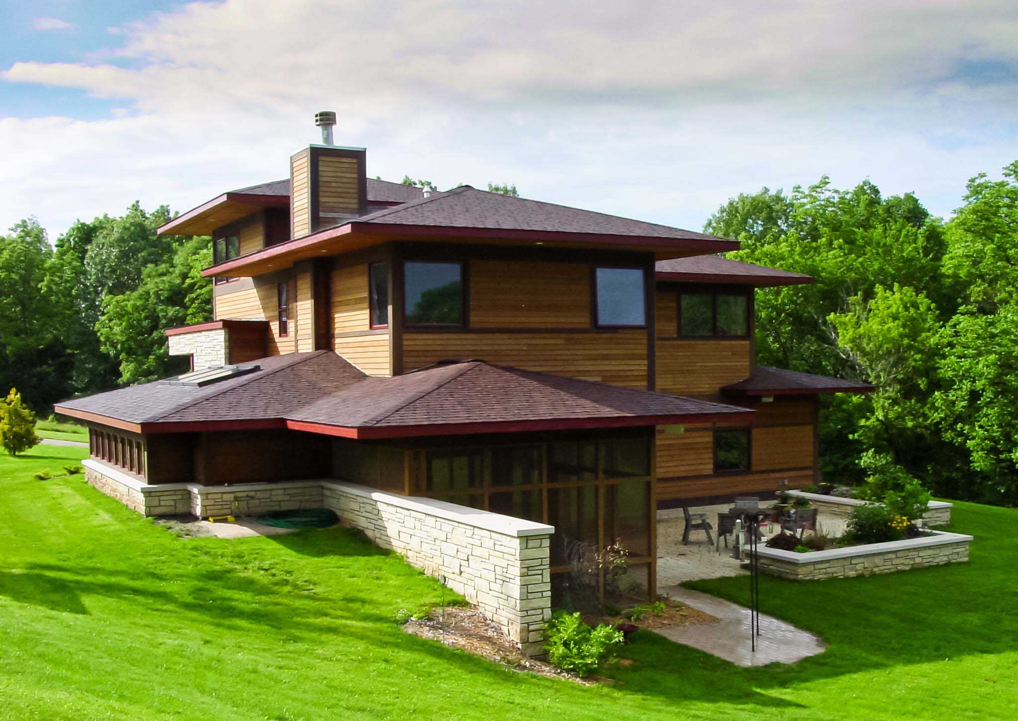 Be House